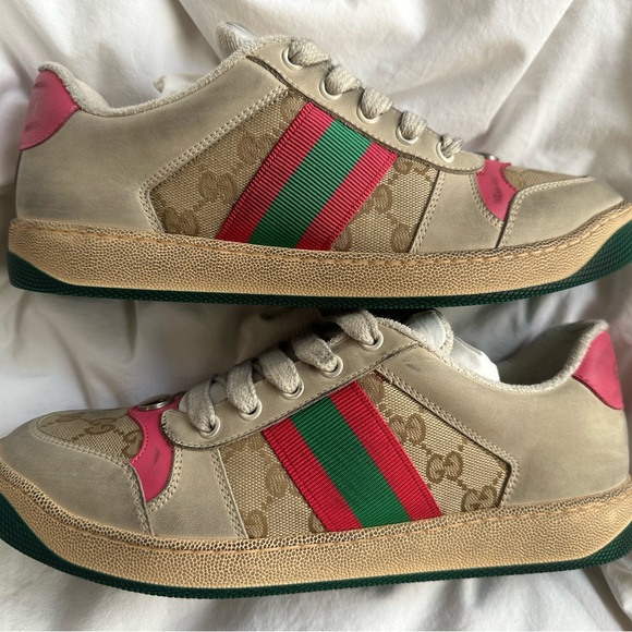 Gucci Logo Screeners with Pink and Green Accents - Picture 1 of 7